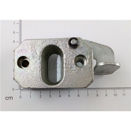 Ciągnik Deutz Fahr 0.016.2266.4/20 Zamek maski
